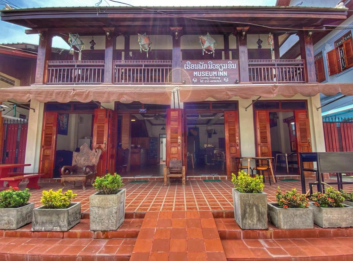 Luang Prabang Museum Inn & Travel エクステリア 写真
