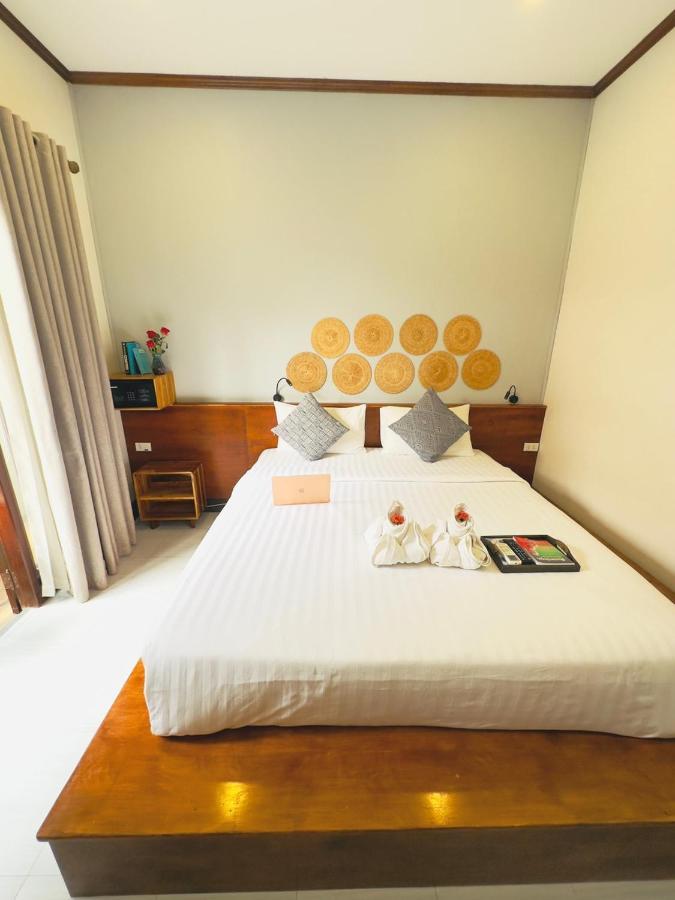 Luang Prabang Museum Inn & Travel エクステリア 写真