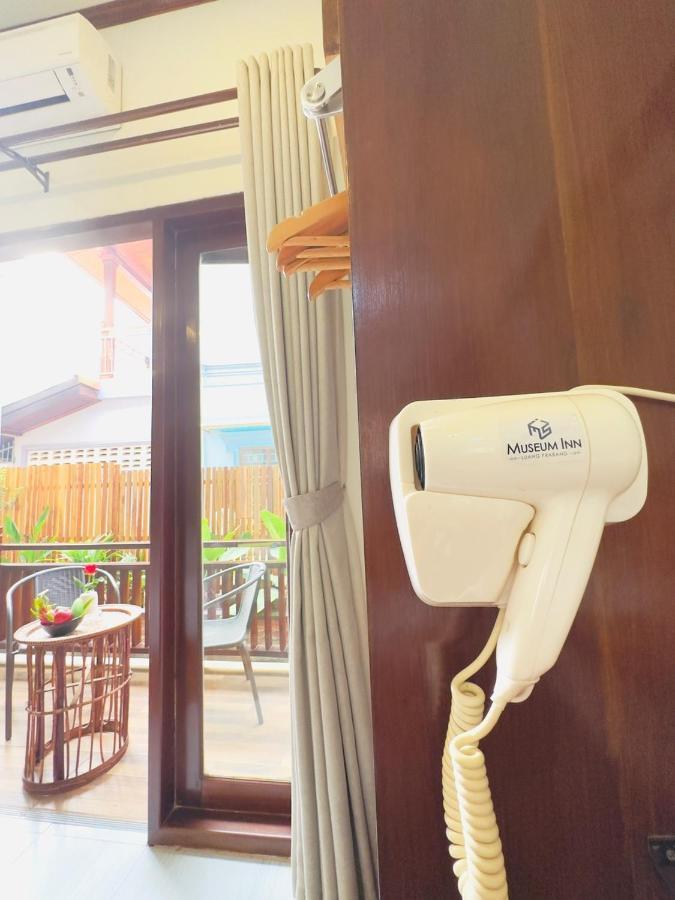 Luang Prabang Museum Inn & Travel エクステリア 写真