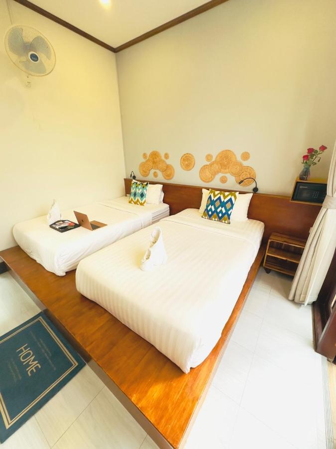 Luang Prabang Museum Inn & Travel エクステリア 写真