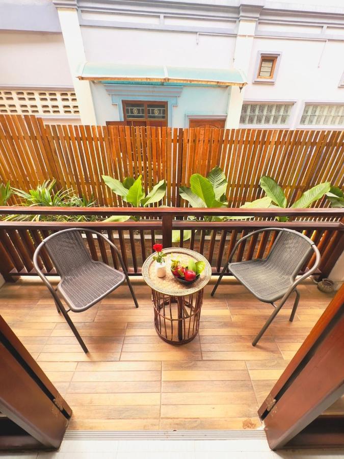 Luang Prabang Museum Inn & Travel エクステリア 写真